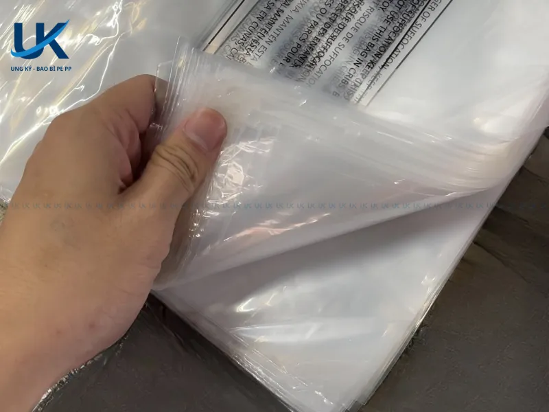 kich-thuoc-va-do-day-tui-PE-9