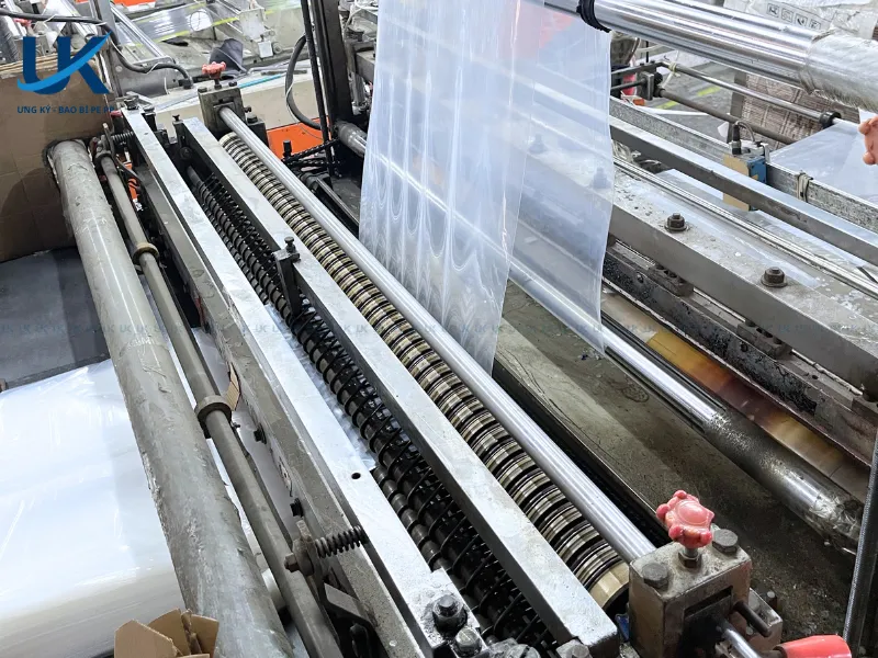 Quy-trinh-san-xuat-bao-bi-nhua-3