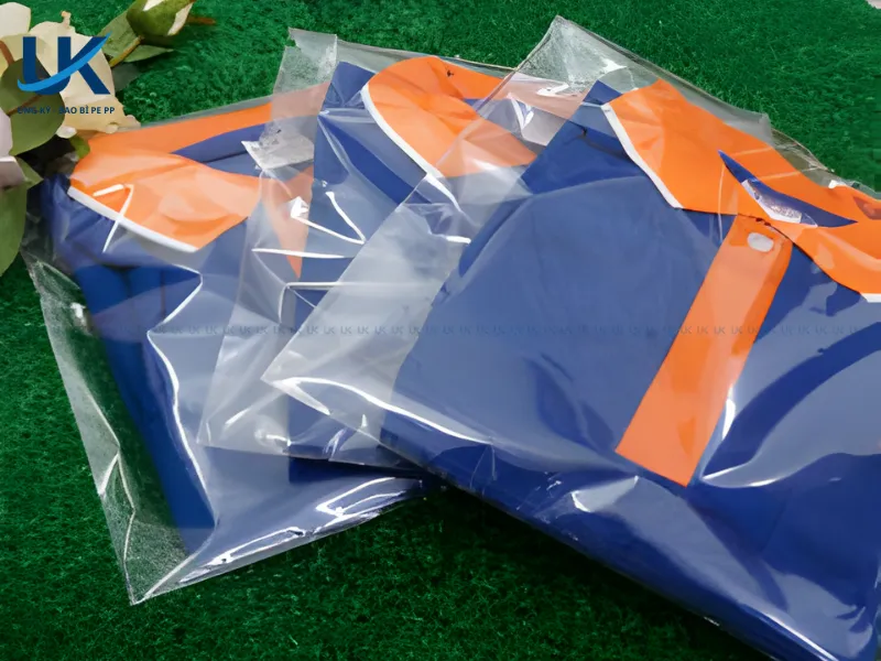 tui-PE-nap-goi-in-2-mat-11